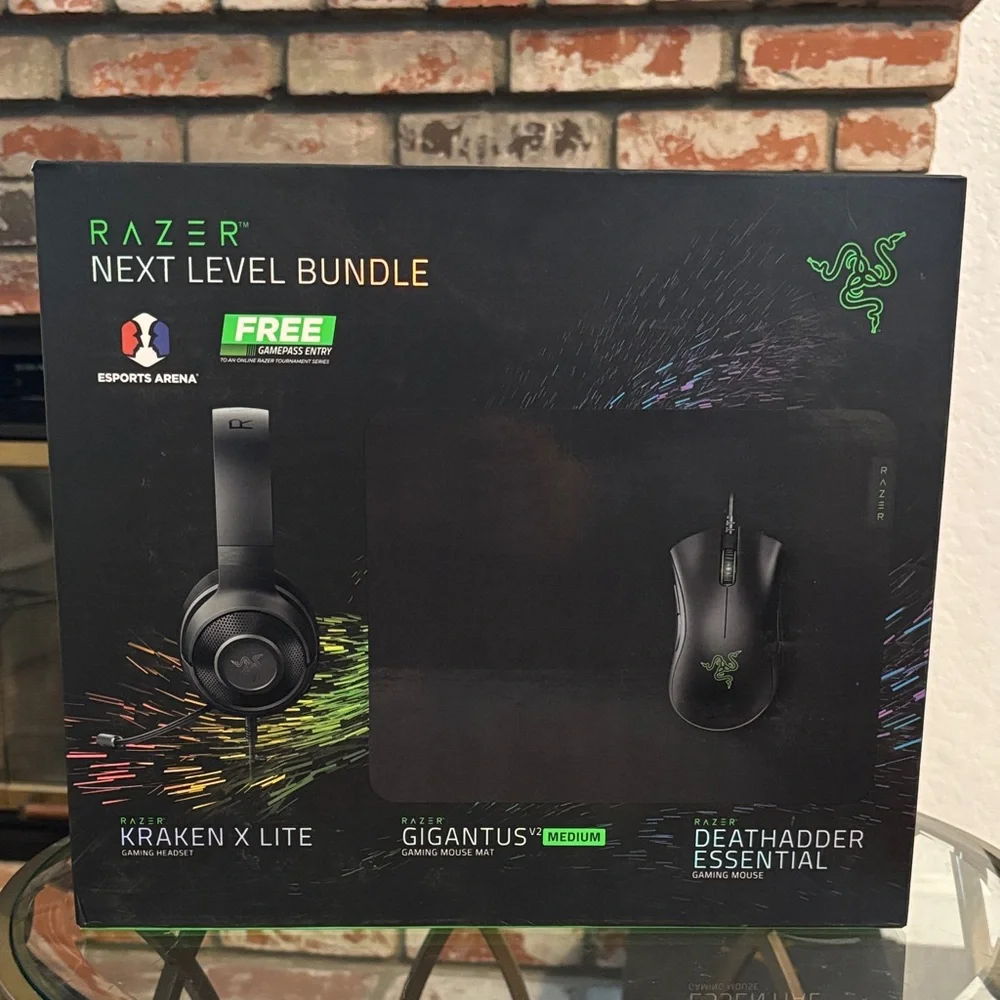 Razer Next Level PC Bundle Kraken X Lite Gigantus Deathadder Essential
